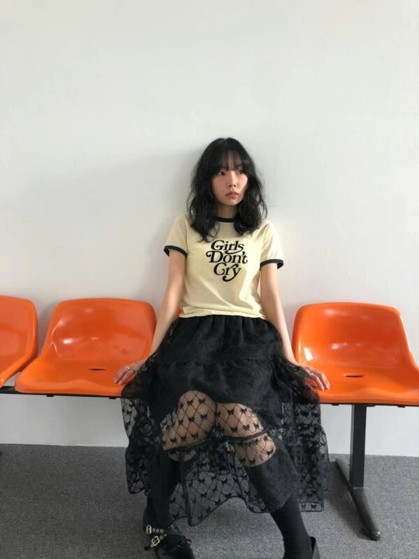 女孩別哭英文輕薄短袖圓領T恤