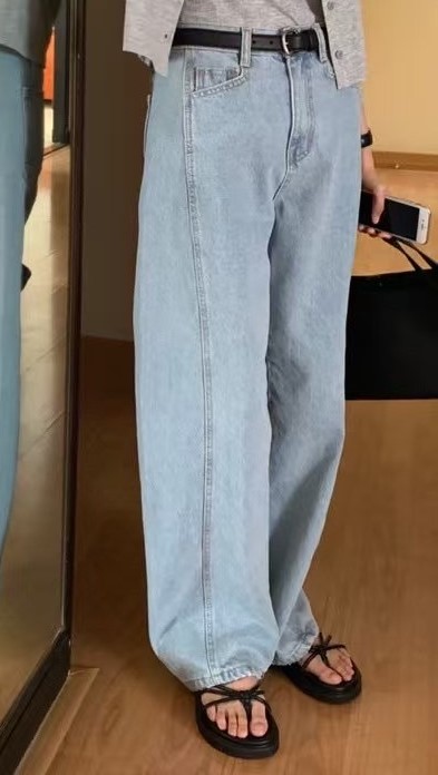 絕對顯瘦剪裁彎刀型牛仔褲