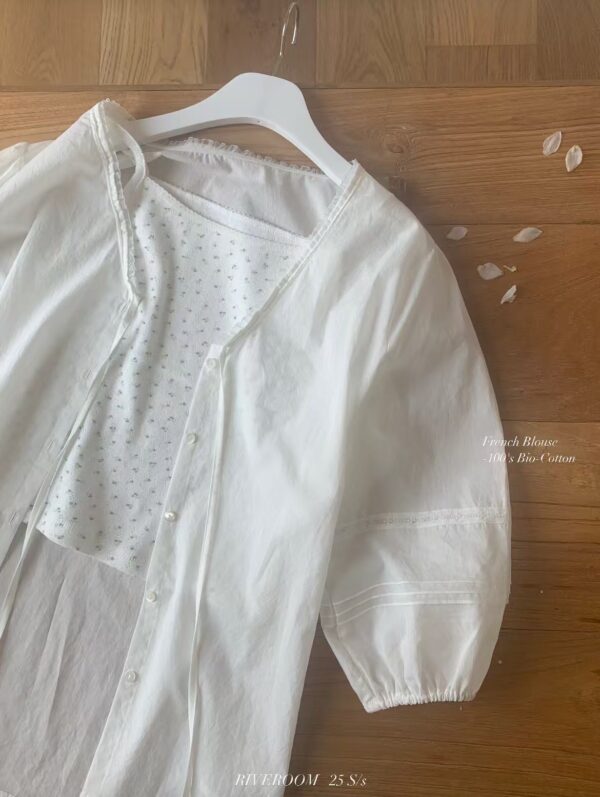 法式浪漫優雅V領七分澎袖襯衫