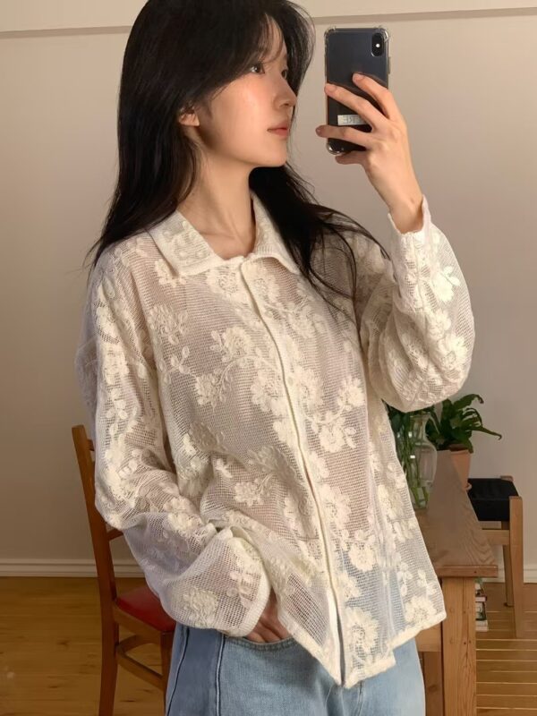 透膚蕾絲翻領長袖襯衫