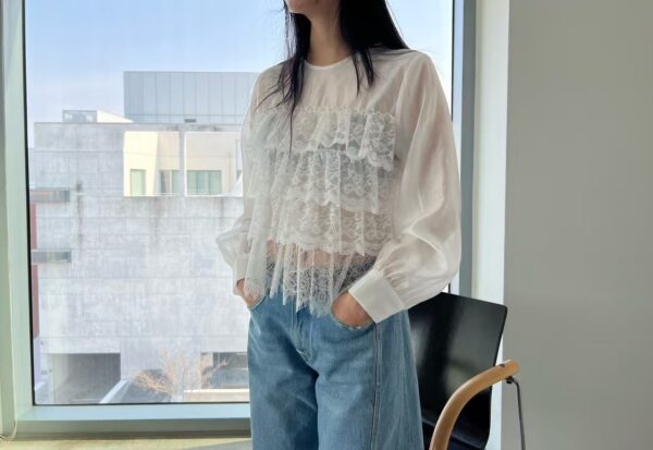 艾蜜莉的花園蕾絲蛋糕長袖襯衫