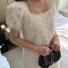 方領羽毛蕾絲短袖洋裝