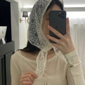 超美蕾絲雕花小方巾 頭巾