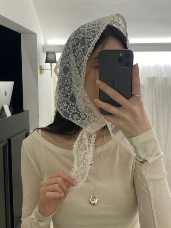 超美蕾絲雕花小方巾 頭巾