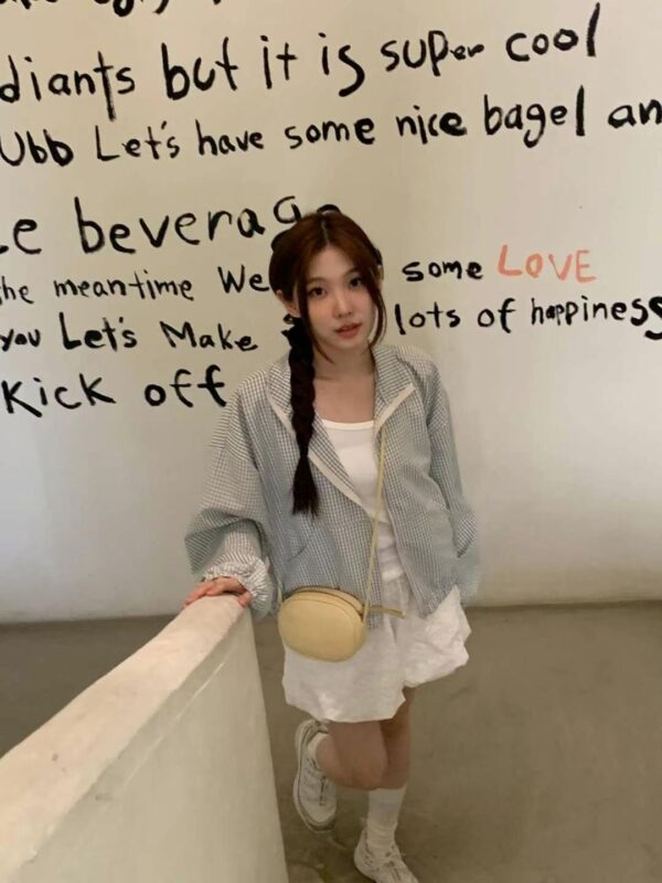 小格子薄款拉鍊外套