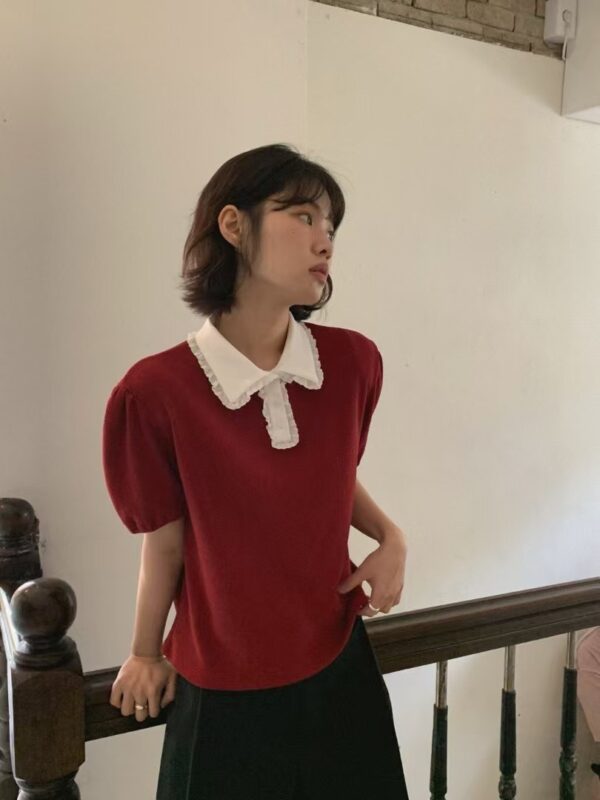 小花瓣領子澎袖上衣