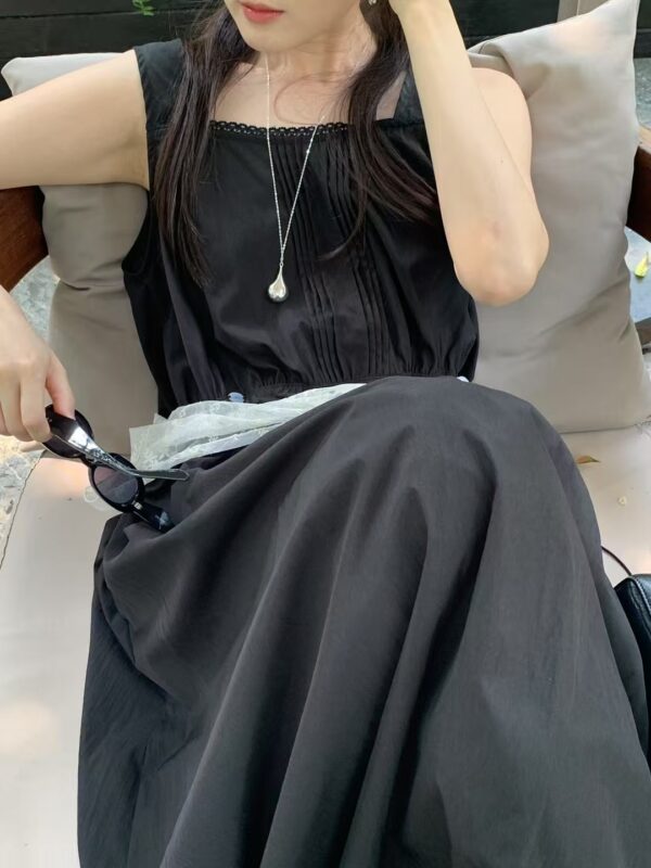 蕾絲小方領背心度假感洋裝