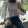 超美~蕾絲雕花方領襯衫