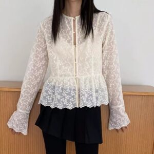 nomel 百搭微透蕾絲鏤空襯衫