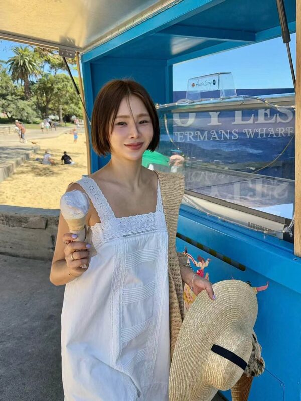 蕾絲雕花度假感長洋裝